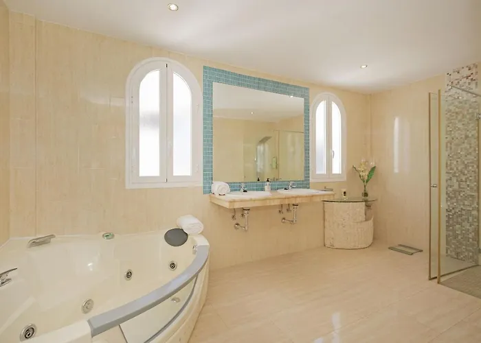 Panoramica Villa *
