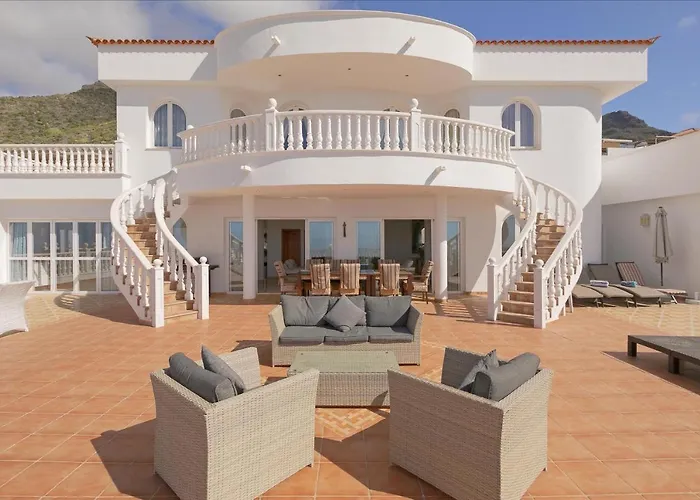 Panoramica Villa *
